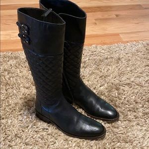Burberry leather boots